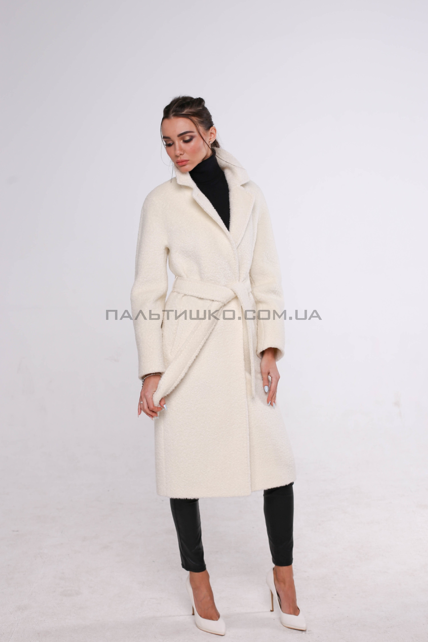  Жіноче пальто №102