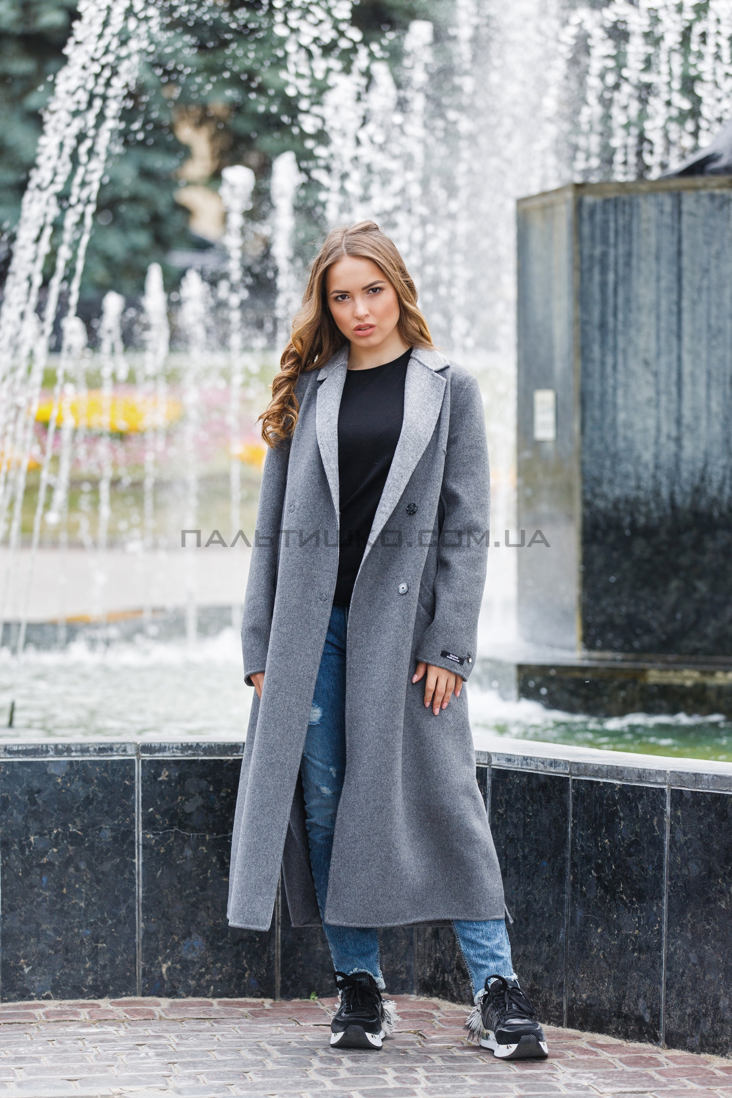  Женское пальто №135
