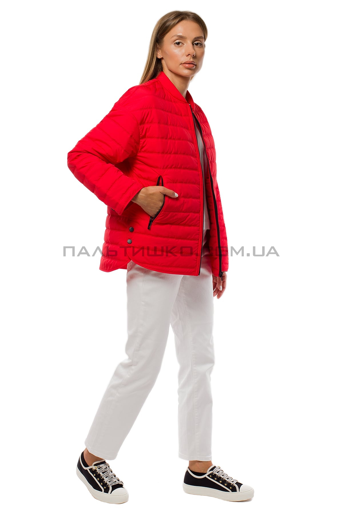  Жіноча куртка червона