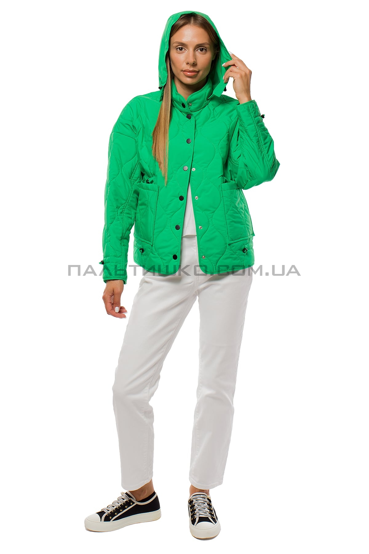  Женская куртка зеленая