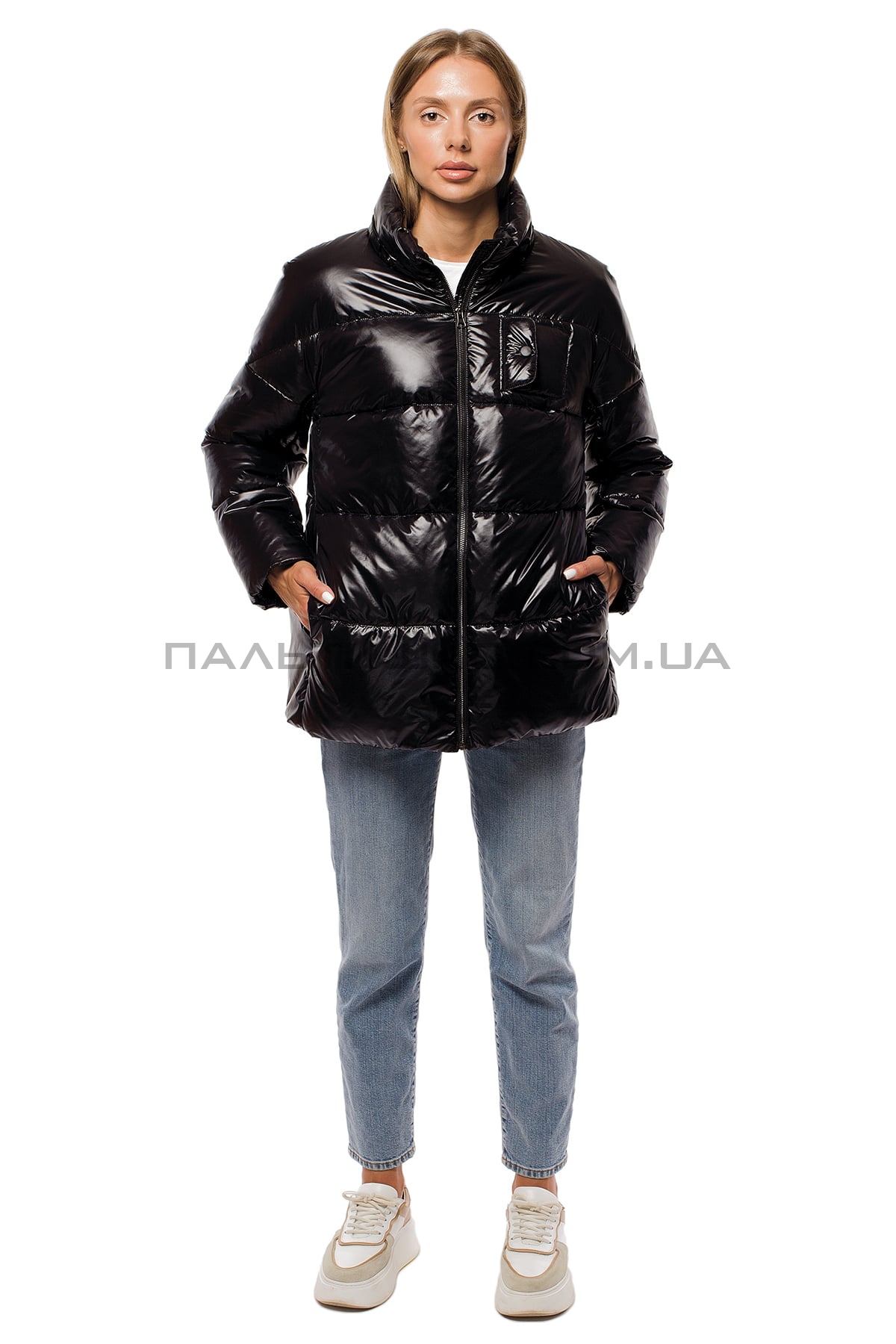 Жіноча зимова куртка чорна з поясом